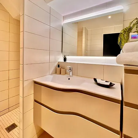 Apartment Malaussena - Reception 24&7 - Center Liberation Nice