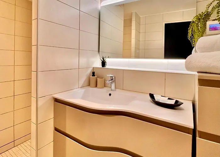 Apartament Malaussena - Reception 24&7 - Center Liberation Nicea